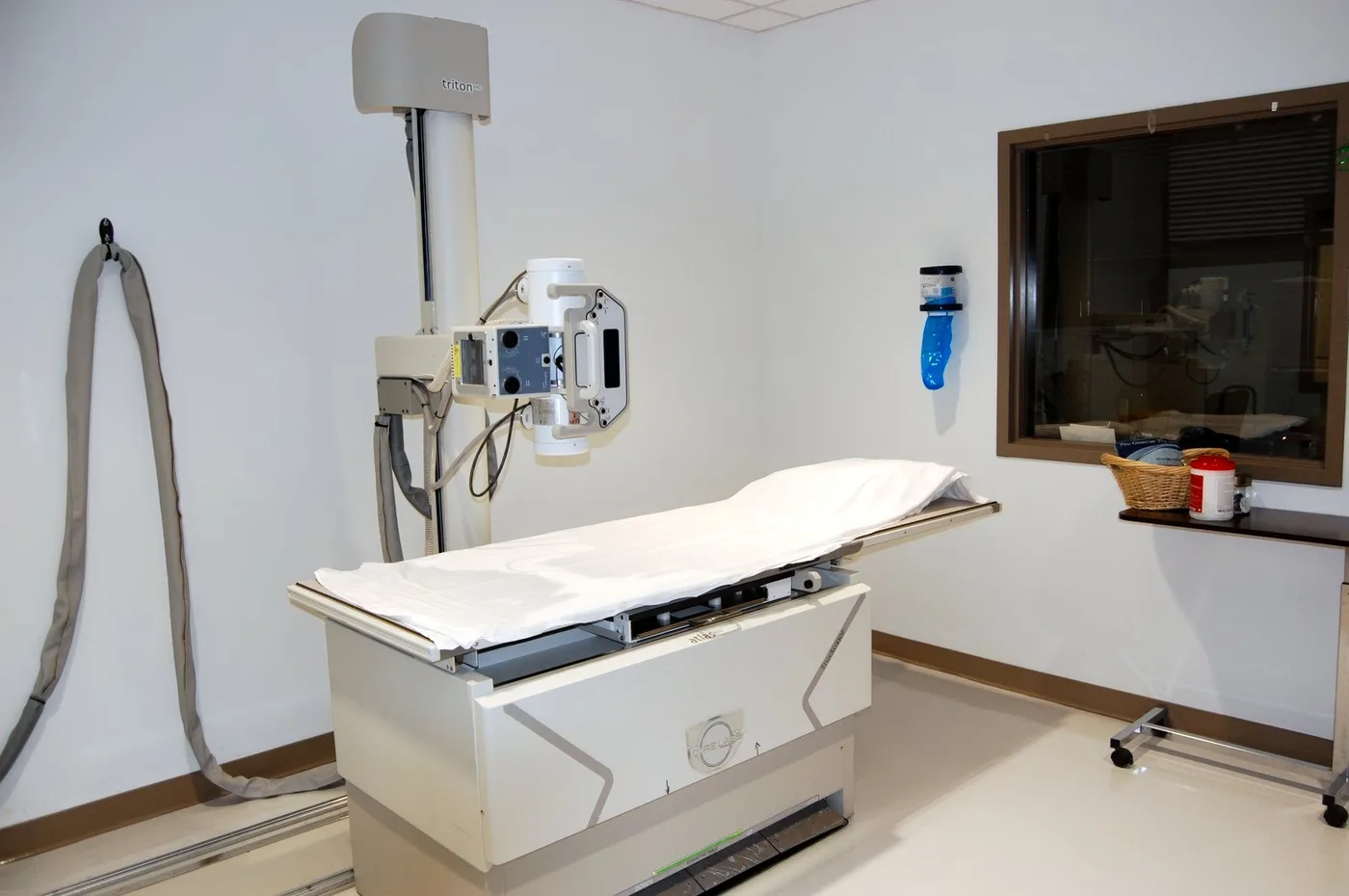 The digital X-ray room at Fountain Hills Emergency Room.